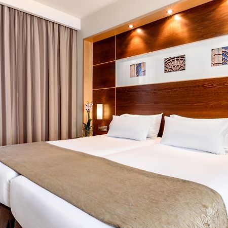 Hotel Exe León Extérieur photo