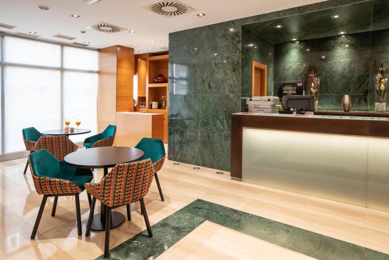 Hotel Exe León Extérieur photo
