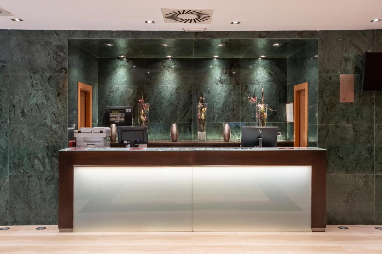 Hotel Exe León Extérieur photo