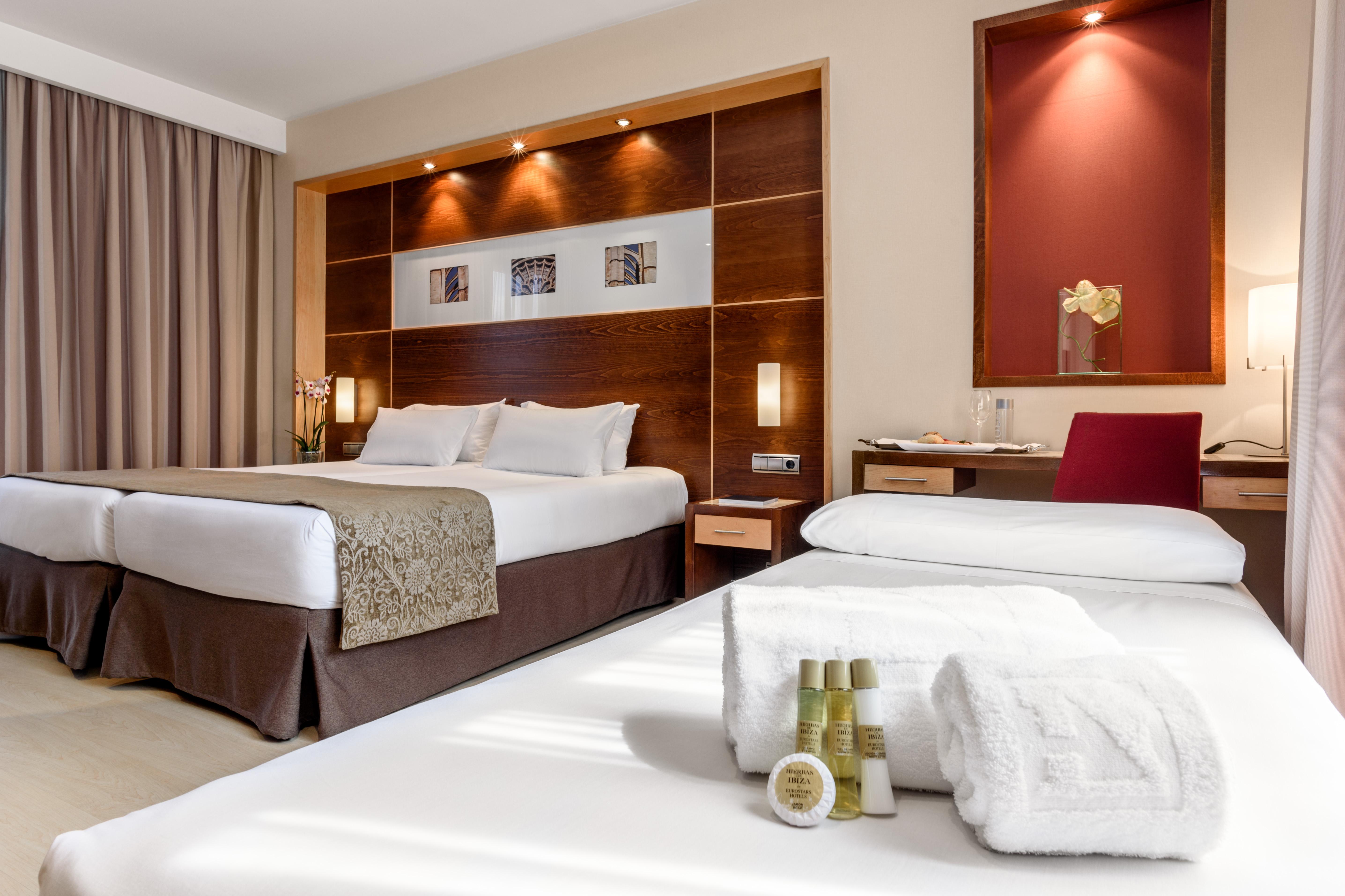 Hotel Exe León Extérieur photo