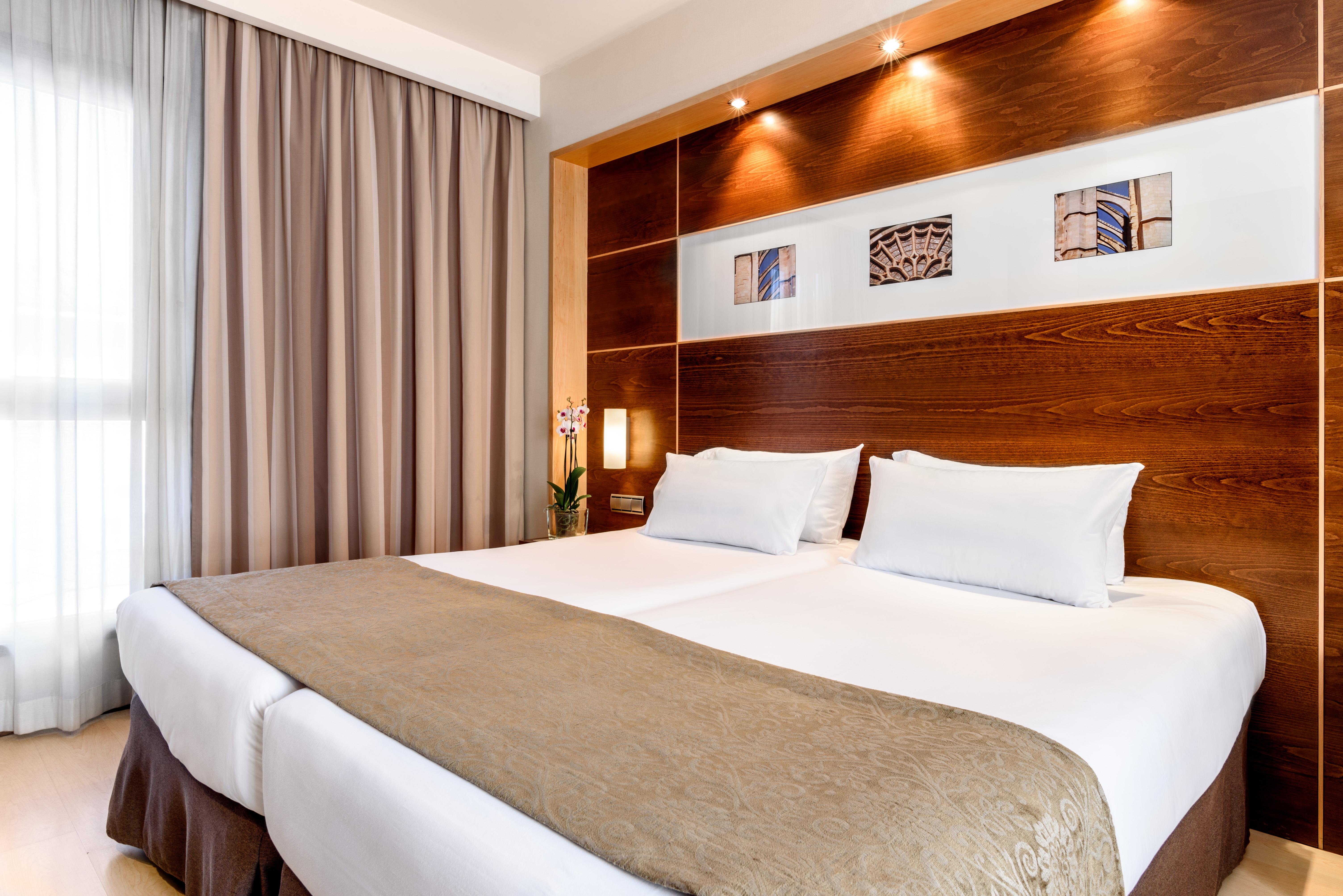 Hotel Exe León Extérieur photo