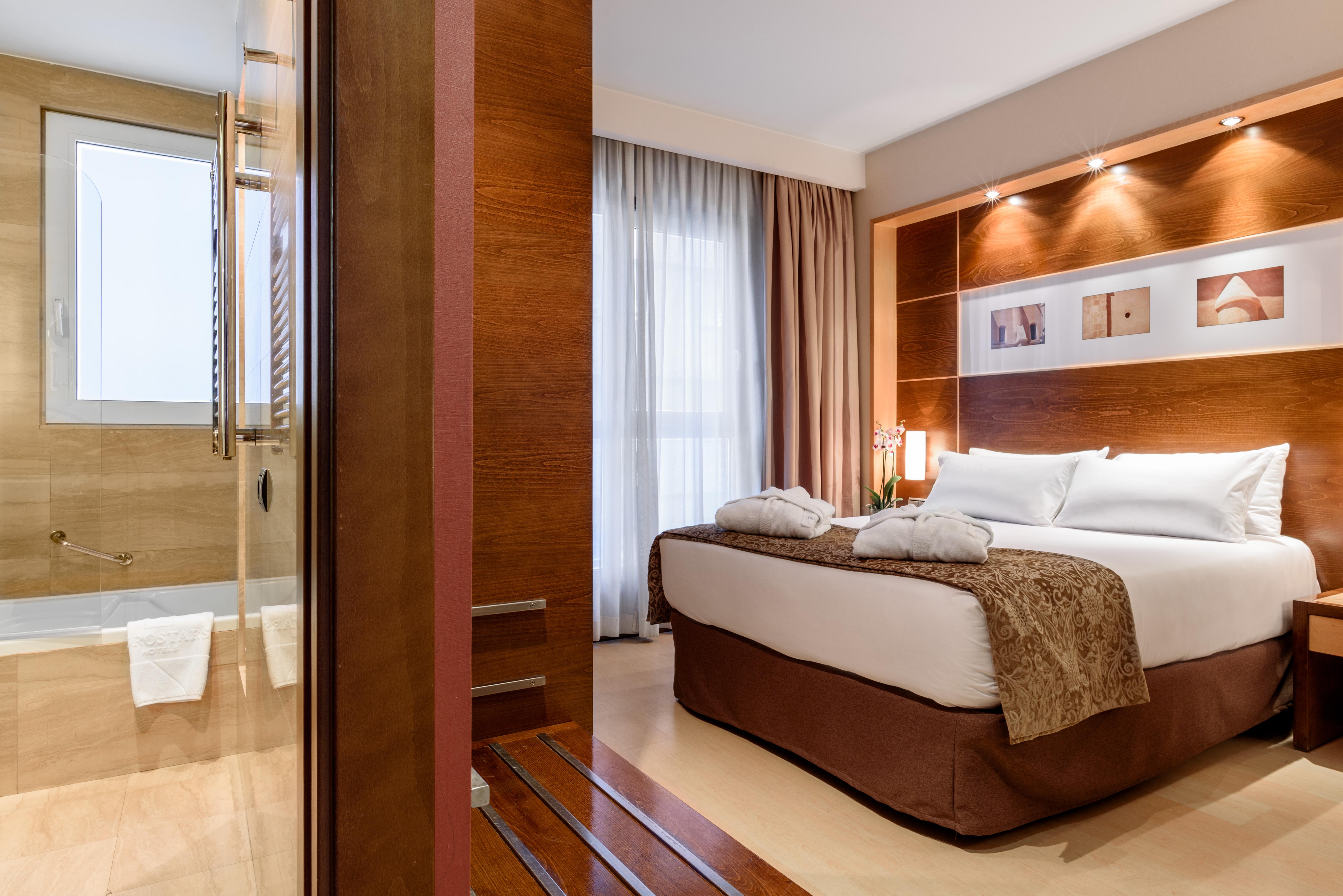 Hotel Exe León Extérieur photo
