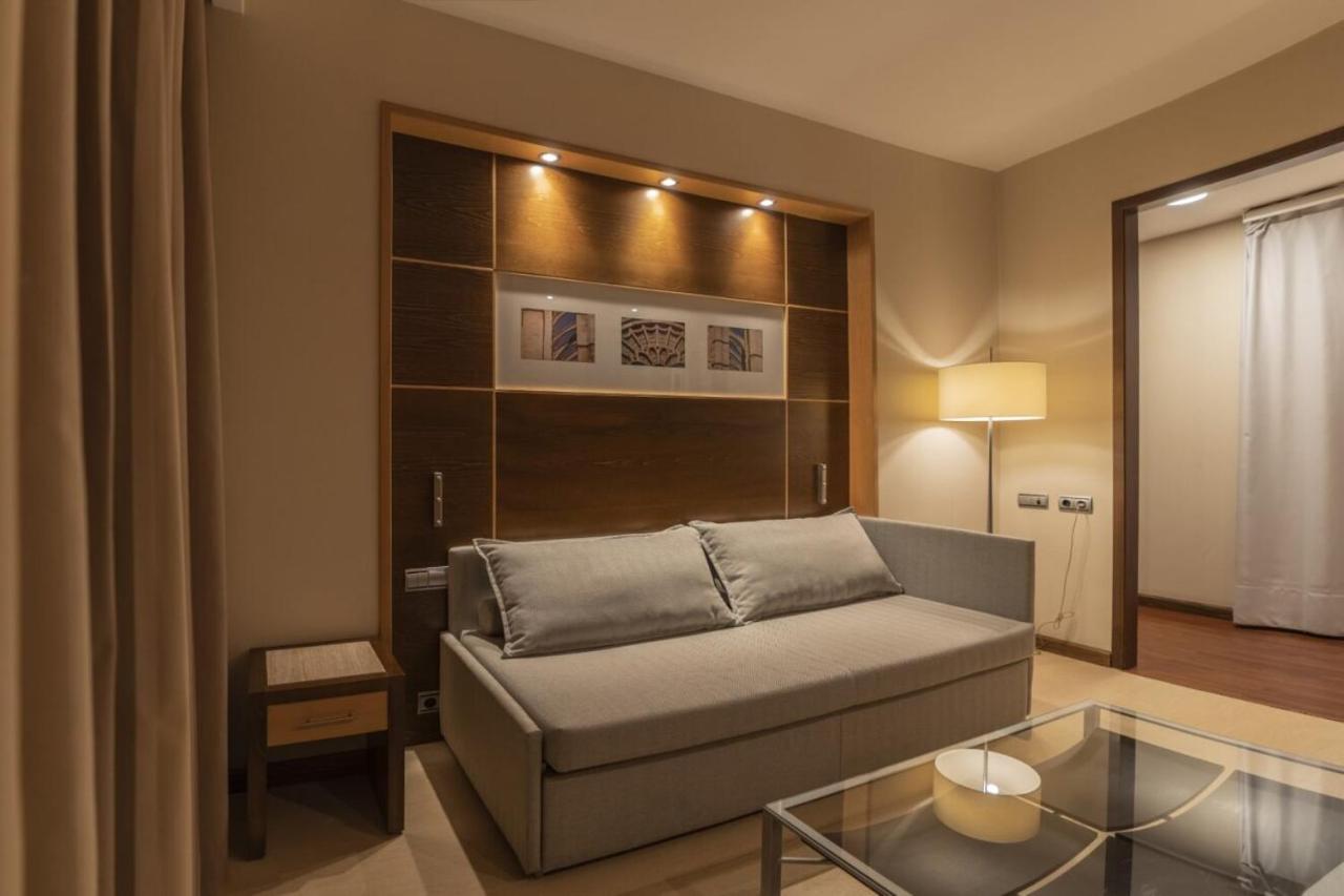 Hotel Exe León Extérieur photo
