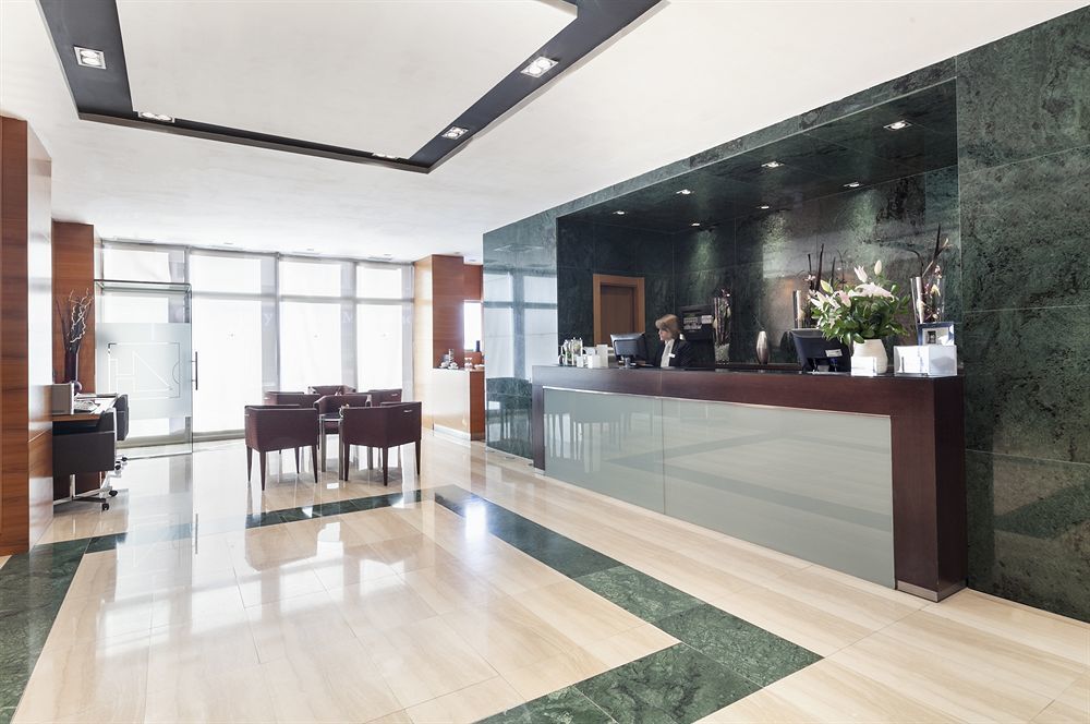 Hotel Exe León Extérieur photo